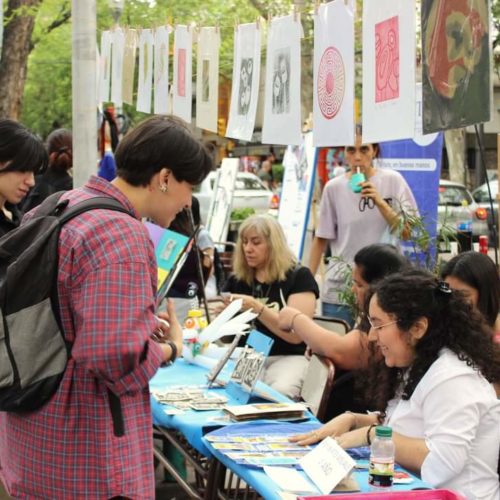 Habrá muestras, talleres y venta en «El arte sale a la calle», el gran evento de las carreras artísticas del instituto Tomás Godoy Cruz